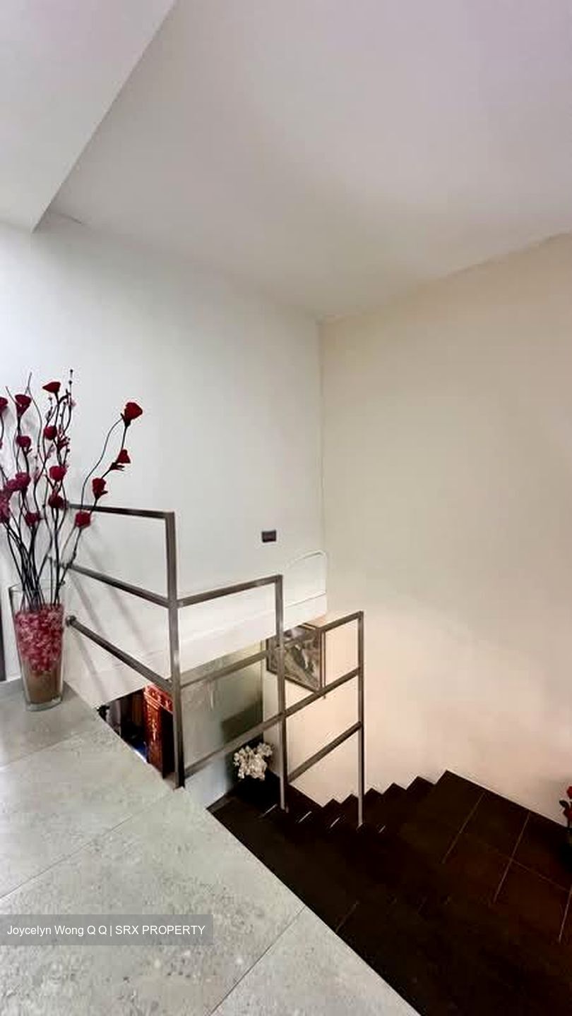 Blk 525 Serangoon North Avenue 4 (Serangoon), HDB Executive #566536011